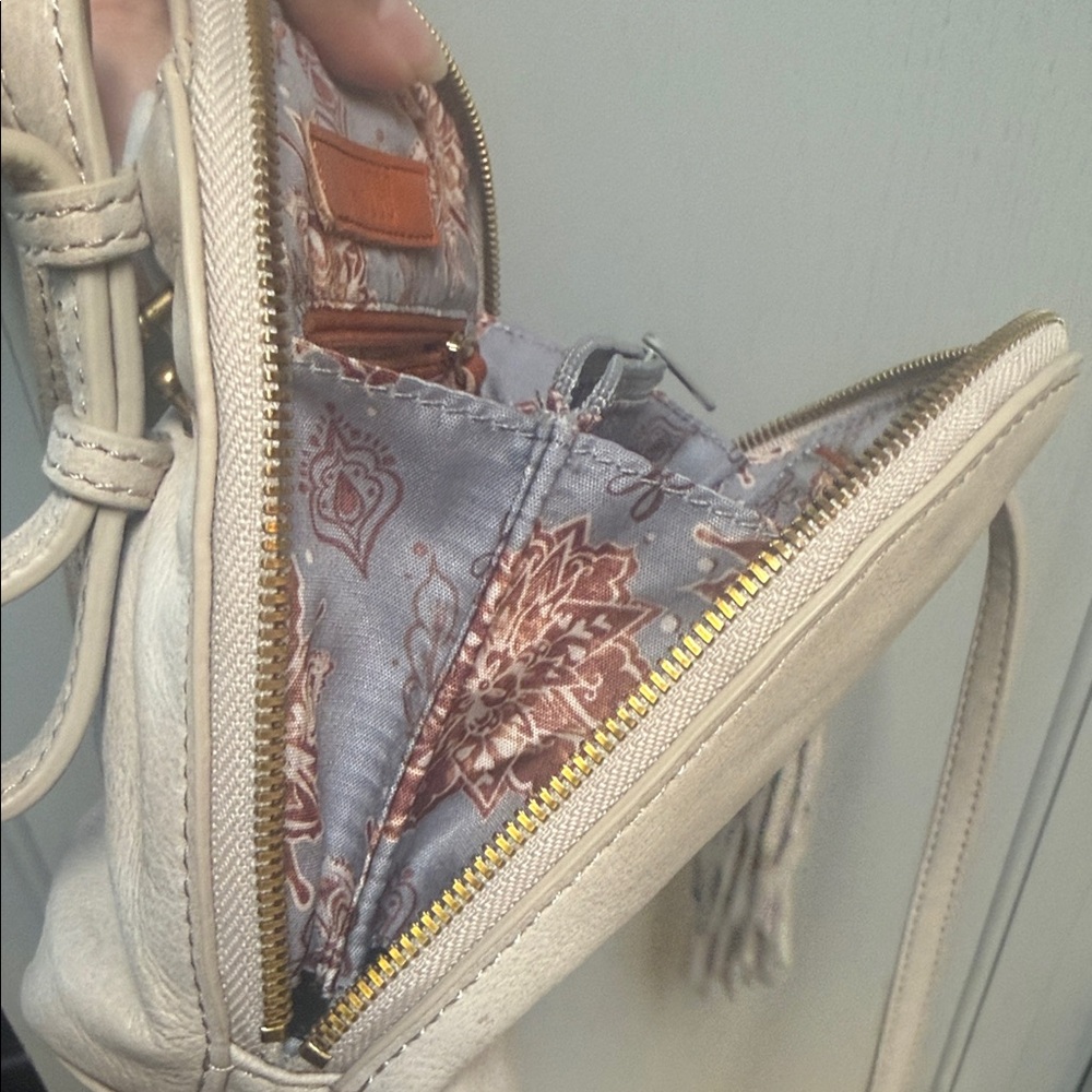 HOBO Beige Shoulder Bag with Tassel - Picture 11 of 17